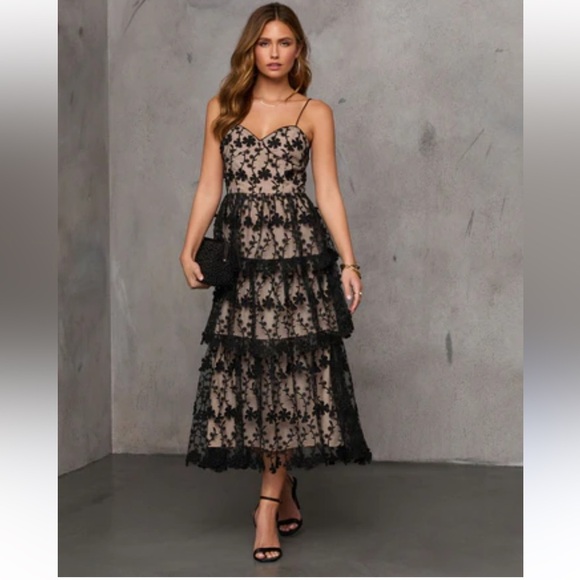 Endless Rose Elegant Black Lace Sweetheart Neckline Dress | Medium - Picture 10 of 10